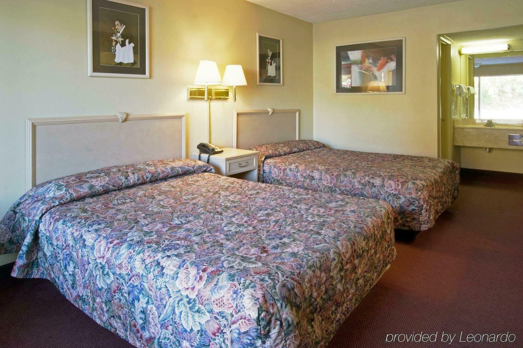 Red Roof Inn Plus+ Birmingham East - Irondale/Airport Extérieur photo