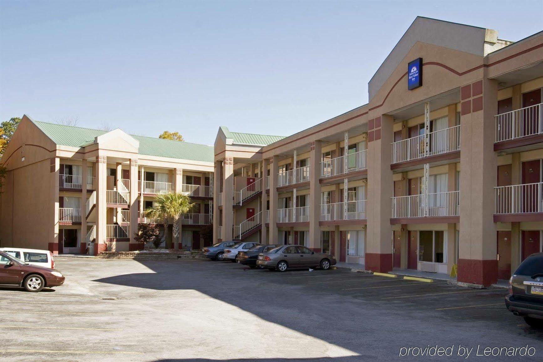 Red Roof Inn Plus+ Birmingham East - Irondale/Airport Extérieur photo
